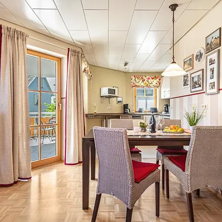 Trostelhof 3 * Salem (Baden-Wurttemberg)