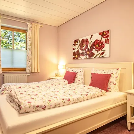 Trostelhof 3 * Salem (Baden-Wurttemberg)