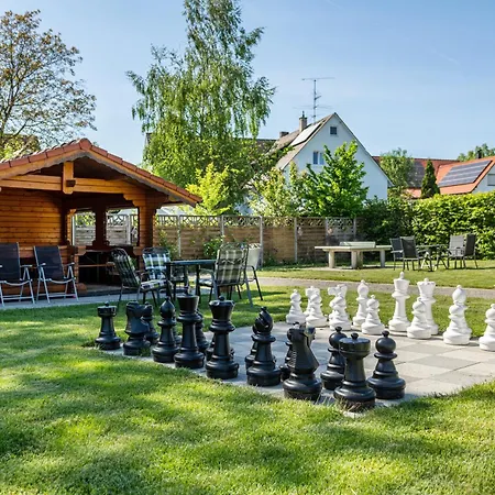 Trostelhof 3 * Salem (Baden-Wurttemberg)